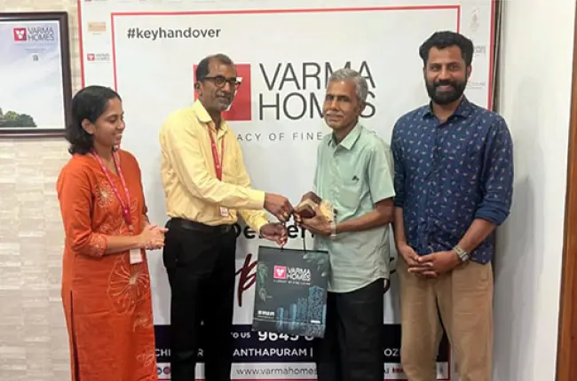 Mr. T K Radhakrishnan and Family